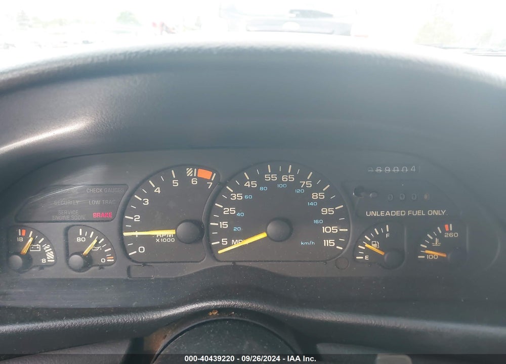 1993 CHEVROLET CAMARO VIN: 2G1FP22S1P2128183