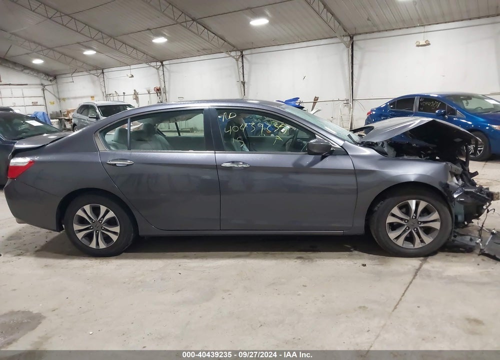 2015 HONDA ACCORD LX VIN: 1HGCR2F38FA238103