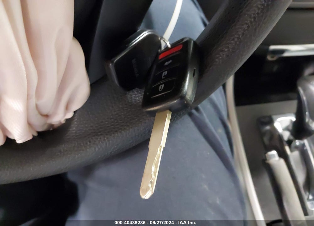2015 HONDA ACCORD LX VIN: 1HGCR2F38FA238103