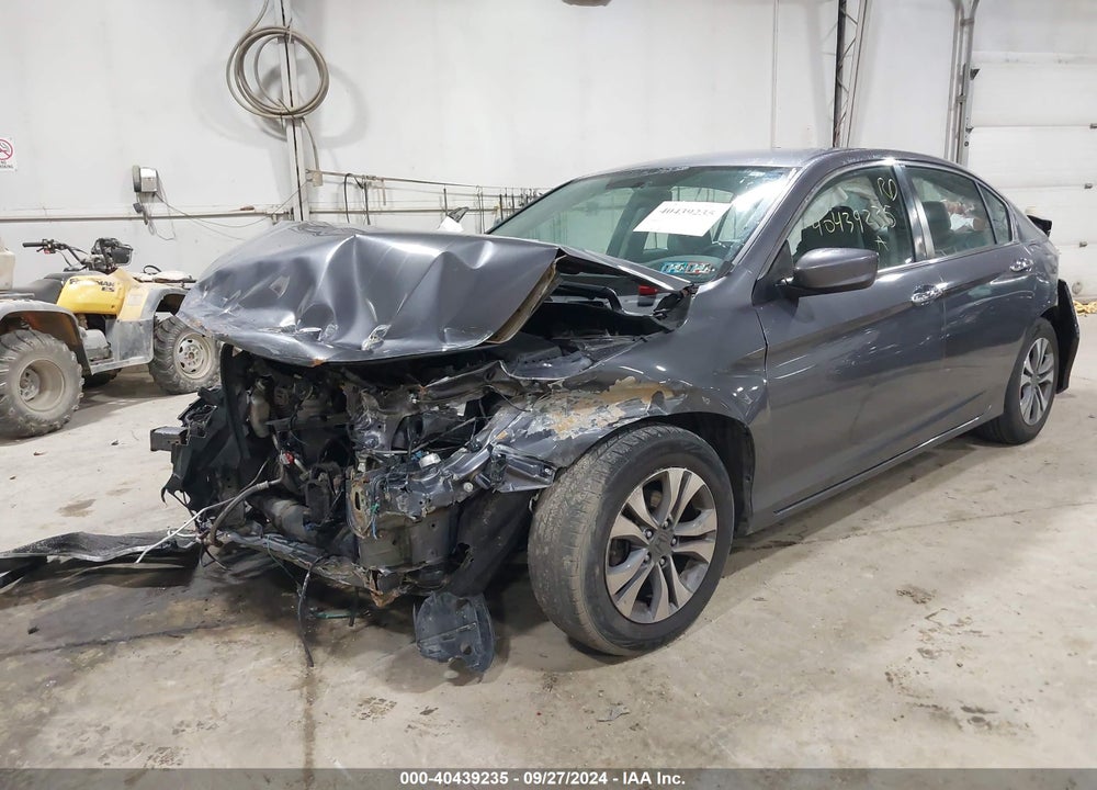 2015 HONDA ACCORD LX VIN: 1HGCR2F38FA238103