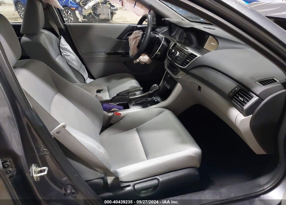 2015 HONDA ACCORD LX VIN: 1HGCR2F38FA238103