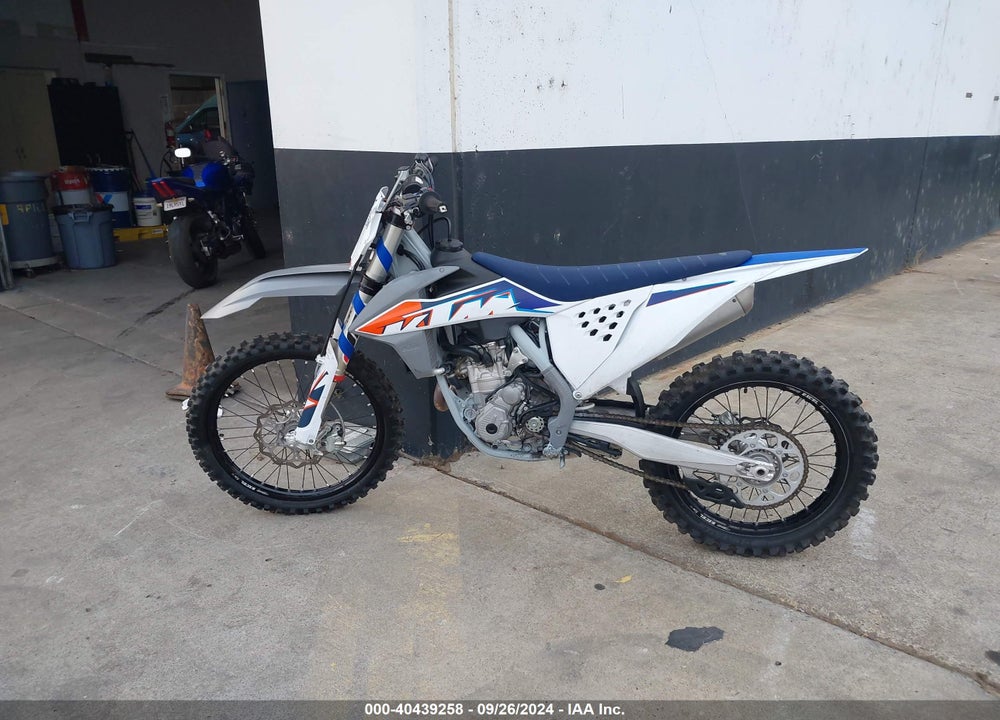 2022 KTM 350 SX-F VIN: VBKSXN432NM230269