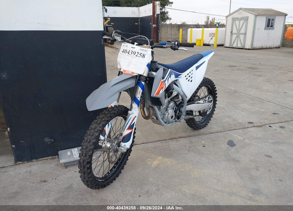 2022 KTM 350 SX-F VIN: VBKSXN432NM230269