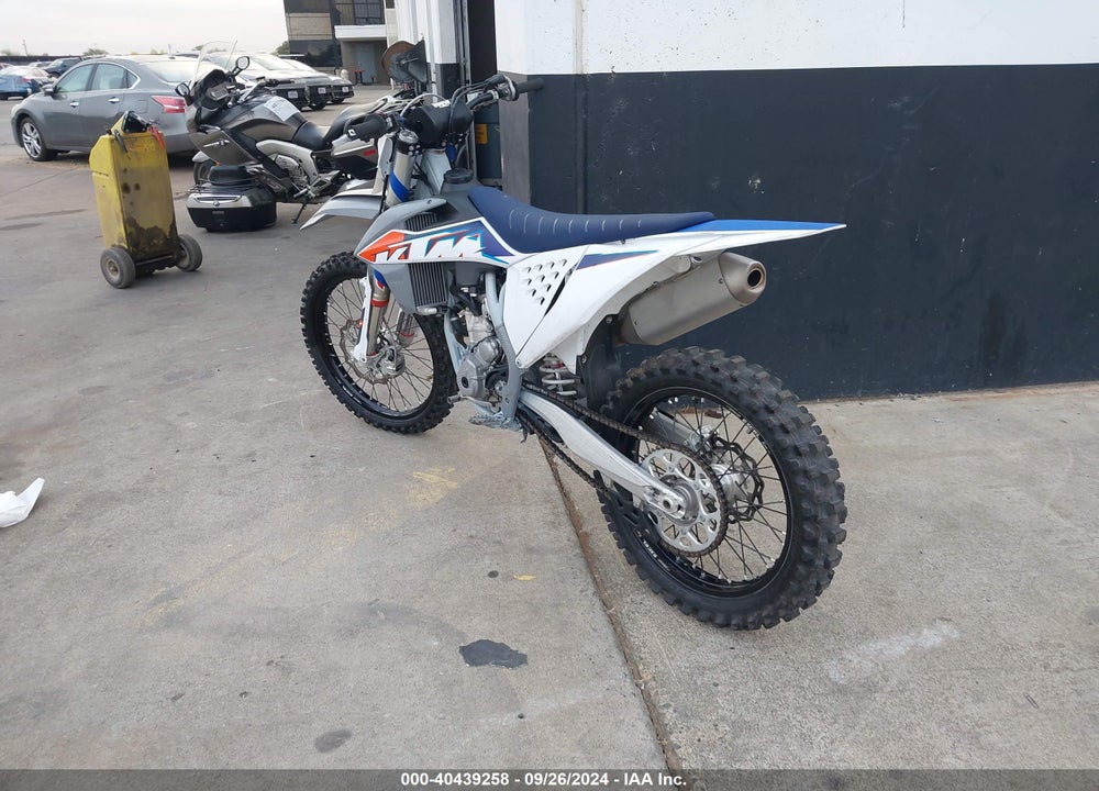2022 KTM 350 SX-F VIN: VBKSXN432NM230269