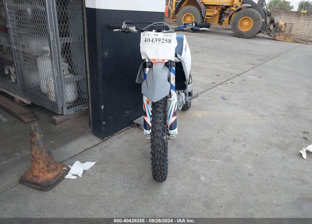 2022 KTM 350 SX-F VIN: VBKSXN432NM230269