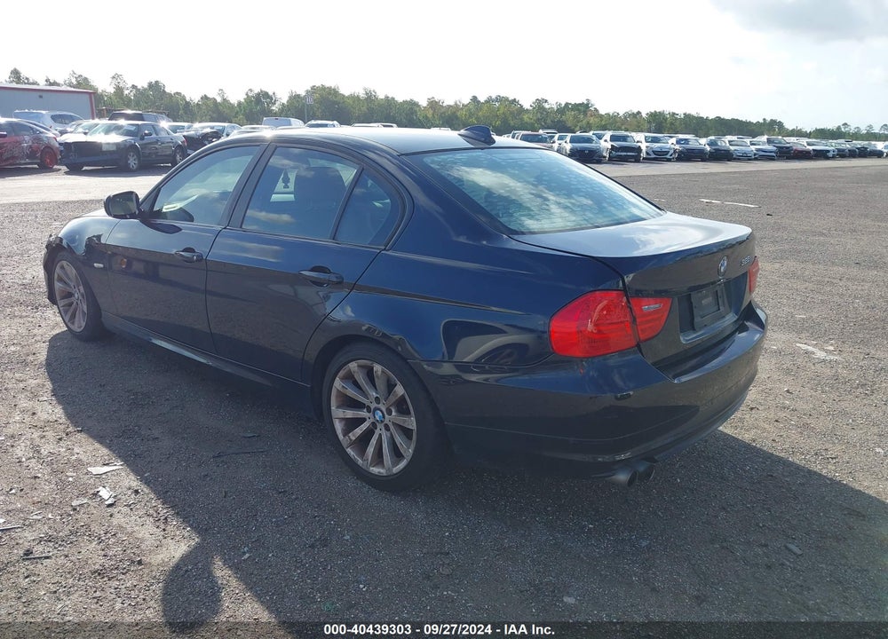 2009 BMW 328I VIN: WBAPH775X9NL84481