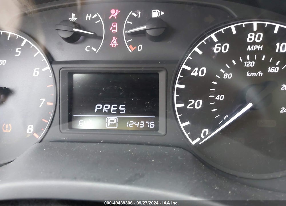 2014 NISSAN SENTRA S VIN: 3N1AB7AP7EY318698