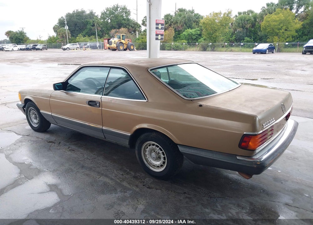 1985 MERCEDES-BENZ 500 SEC VIN: WDBCA44D4FA191034
