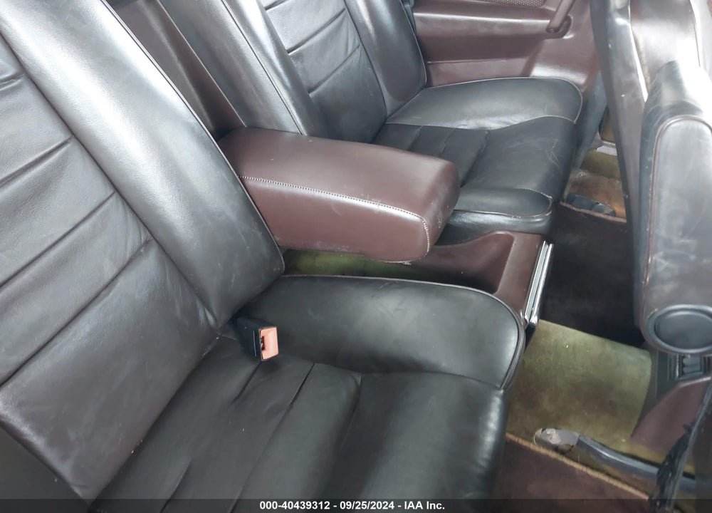 1985 MERCEDES-BENZ 500 SEC VIN: WDBCA44D4FA191034
