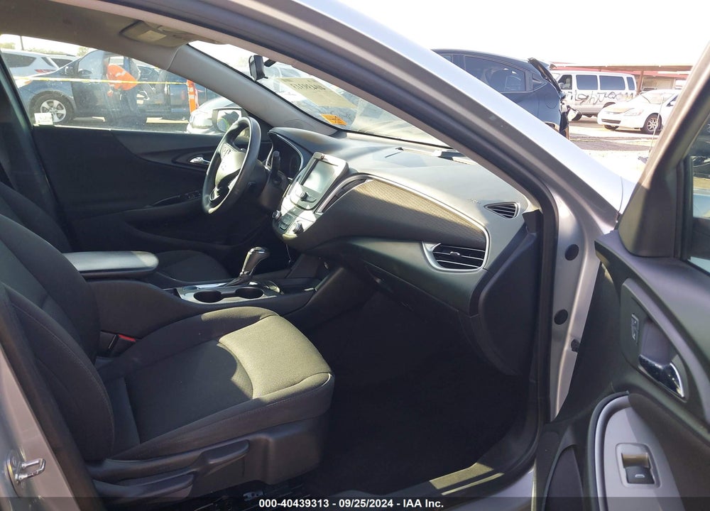 2017 CHEVROLET MALIBU LS VIN: 1G1ZB5ST1HF199017