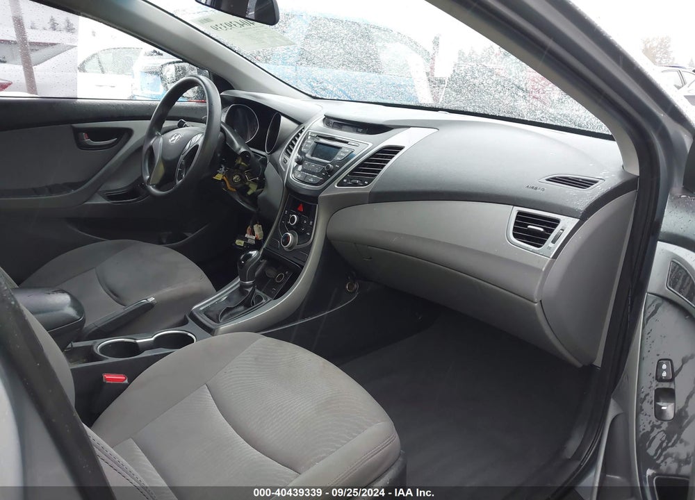2016 HYUNDAI ELANTRA SE VIN: 5NPDH4AE8GH782380