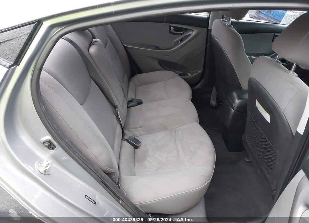 2016 HYUNDAI ELANTRA SE VIN: 5NPDH4AE8GH782380