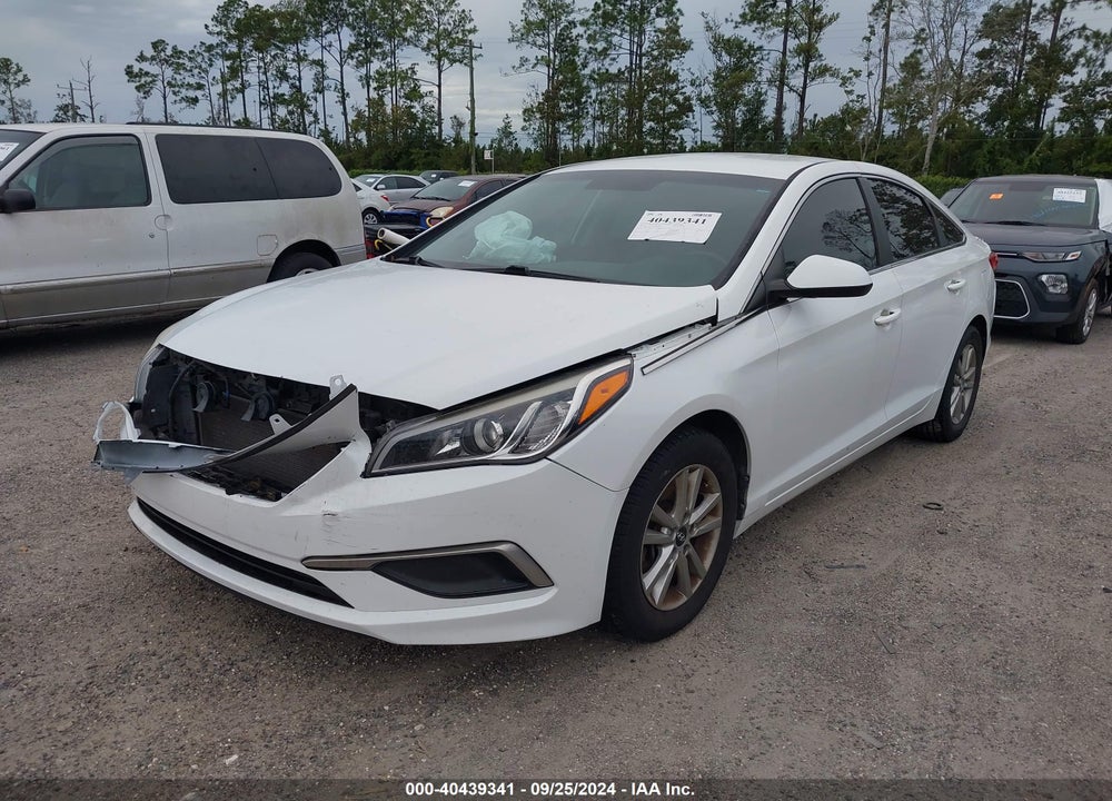 2017 HYUNDAI SONATA VIN: 5NPE24AFXHH492027