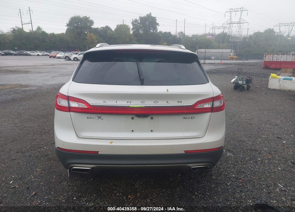 2016 LINCOLN MKX RESERVE VIN: 2LMTJ8LR3GBL27388