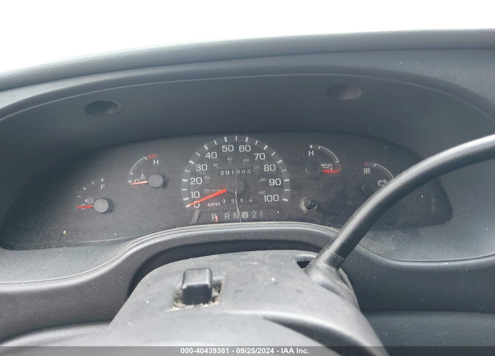 2003 FORD E-250 COMMERCIAL VIN: 1FTNE24243HA49870