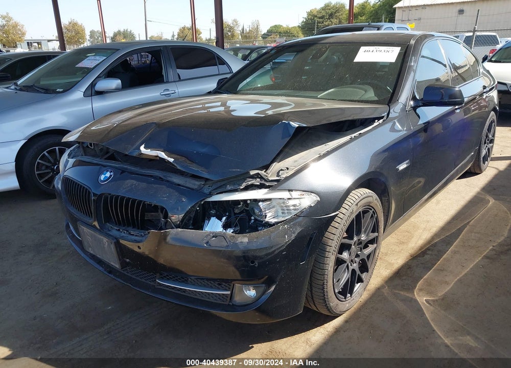 2012 BMW 528I VIN: WBAXG5C55CDW85704