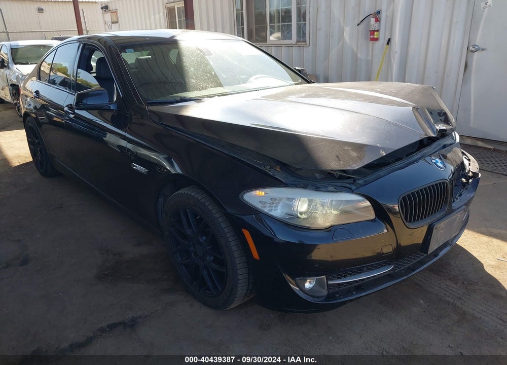 2012 BMW 528I VIN: WBAXG5C55CDW85704