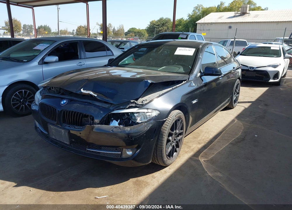 2012 BMW 528I VIN: WBAXG5C55CDW85704