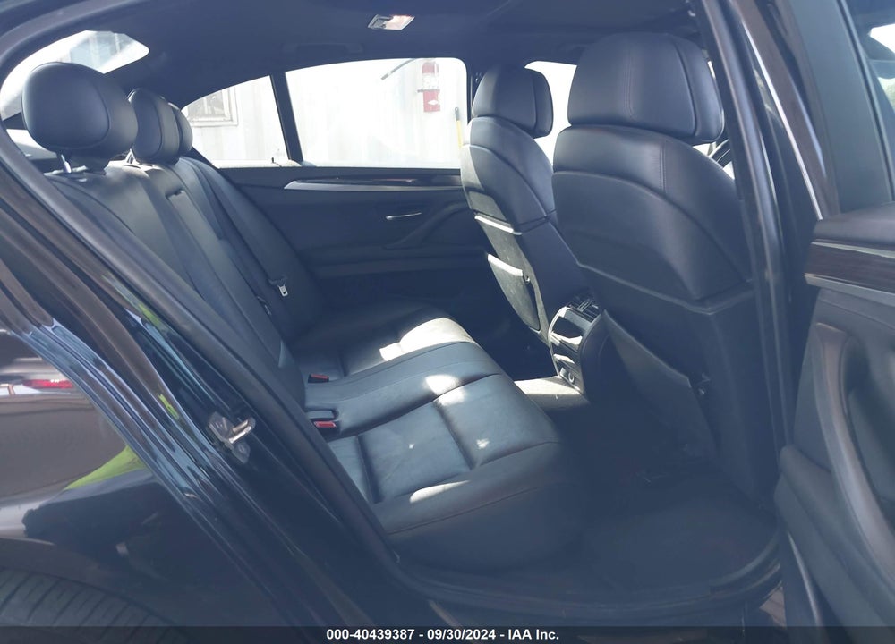 2012 BMW 528I VIN: WBAXG5C55CDW85704