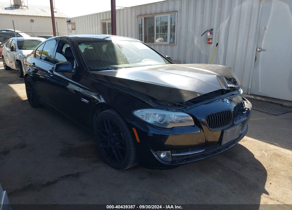 2012 BMW 528I VIN: WBAXG5C55CDW85704