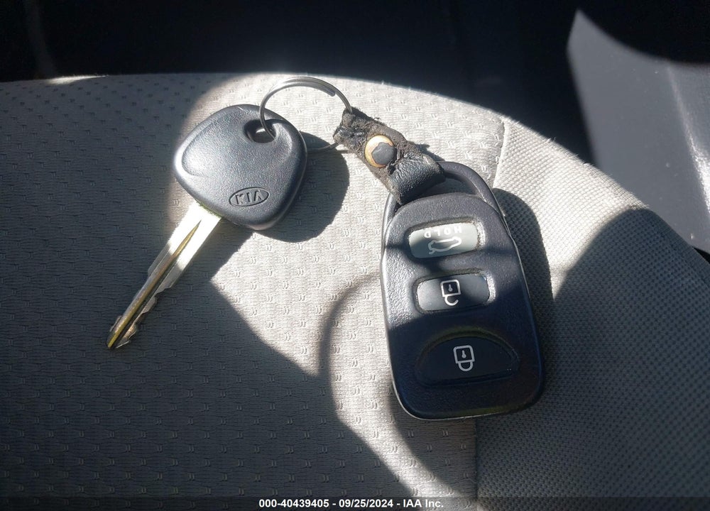 2010 KIA FORTE EX VIN: KNAFU4A27A5807610
