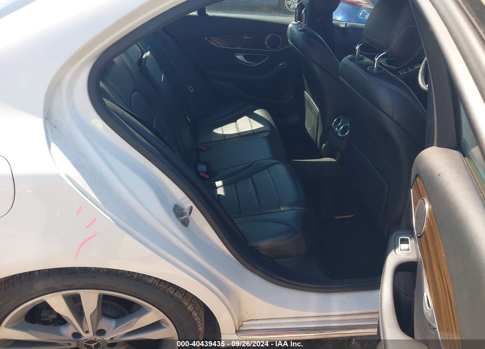 2018 MERCEDES-BENZ C 300 VIN: 55SWF4JB8JU248983