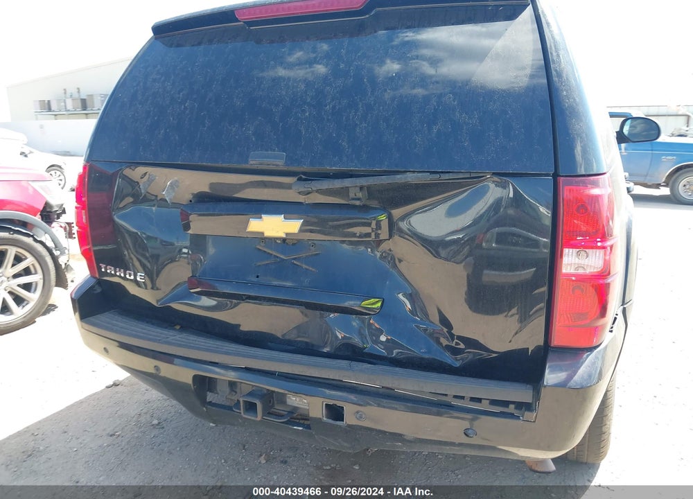 2013 CHEVROLET TAHOE LT VIN: 1GNSKBE07DR358390