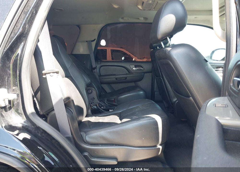 2013 CHEVROLET TAHOE LT VIN: 1GNSKBE07DR358390