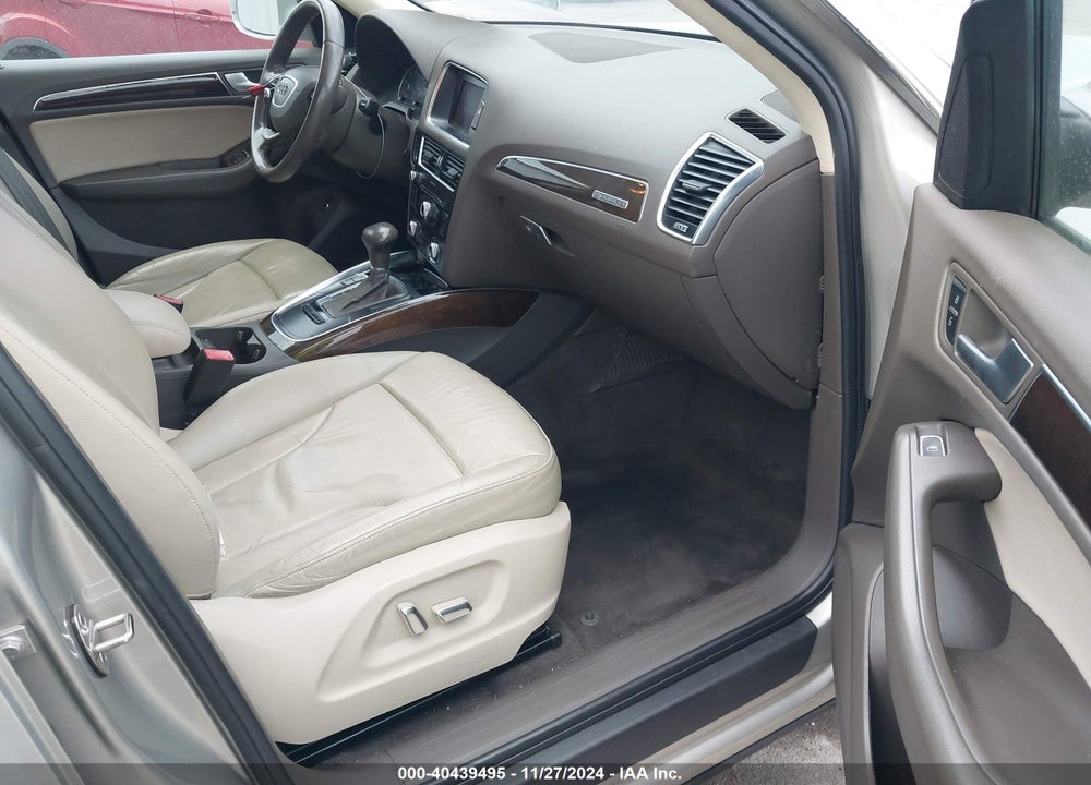 2014 AUDI Q5 2.0T PREMIUM VIN: WA1CFAFPXEA013176