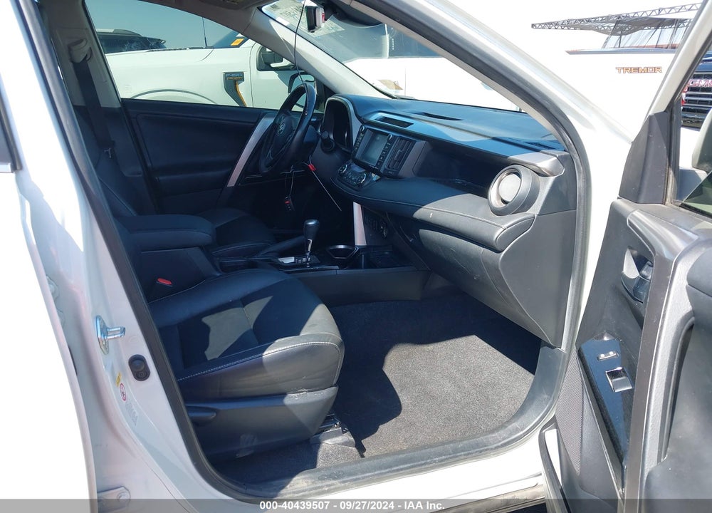 2016 TOYOTA RAV4 HYBRID LIMITED VIN: JTMDJREV4GD026501