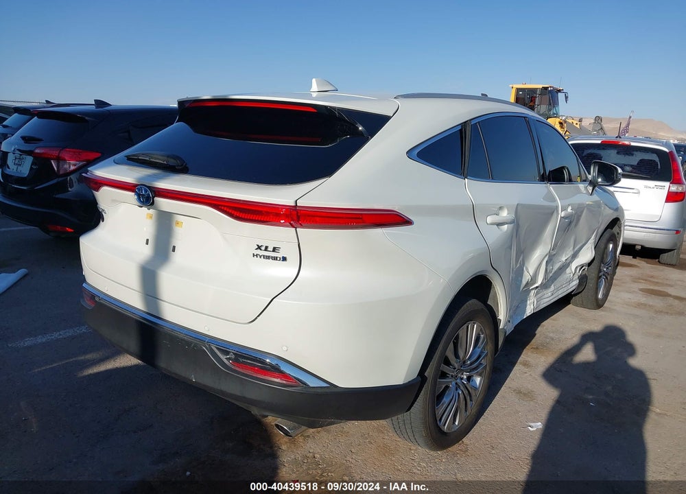 2022 TOYOTA VENZA XLE VIN: JTEAAAAH5NJ099469