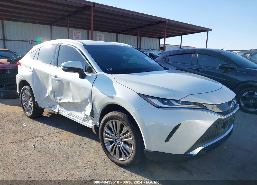 2022 TOYOTA VENZA XLE VIN: JTEAAAAH5NJ099469