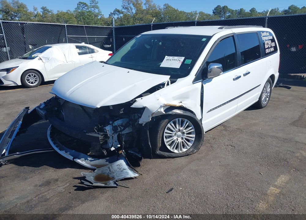 2015 CHRYSLER TOWN & COUNTRY VIN: 2C4RC1CG1FR574439