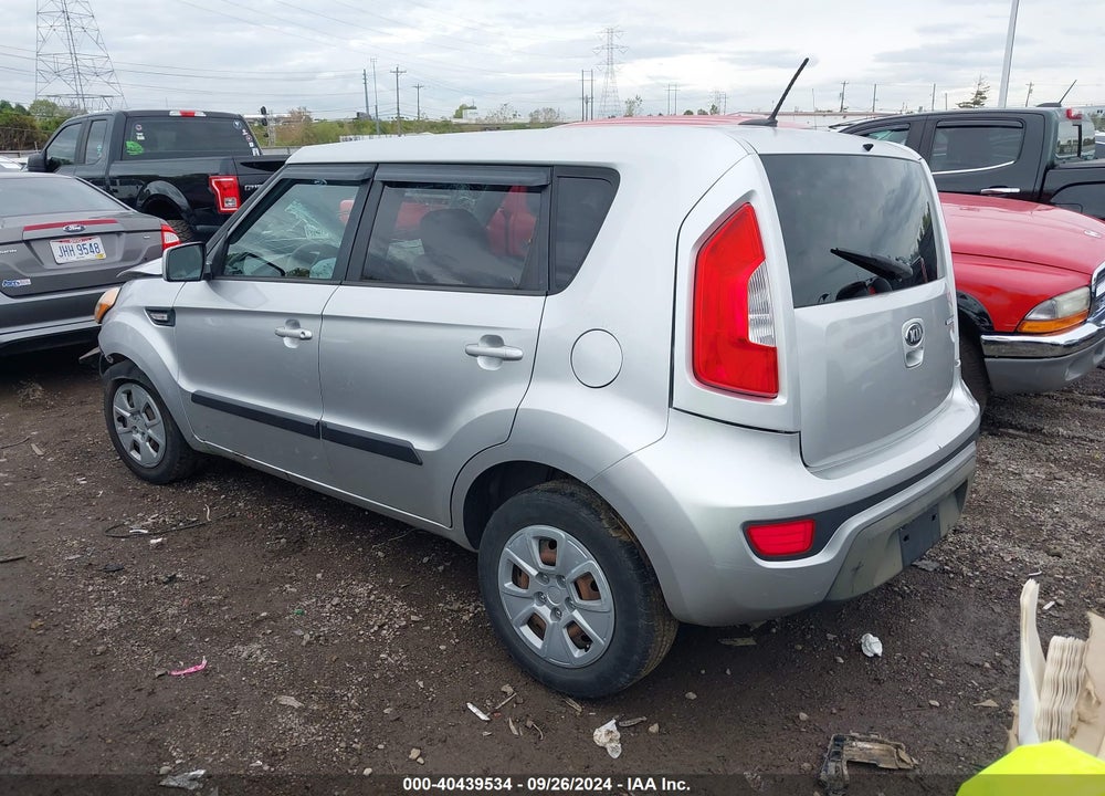 2013 KIA SOUL VIN: KNDJT2A57D7483324