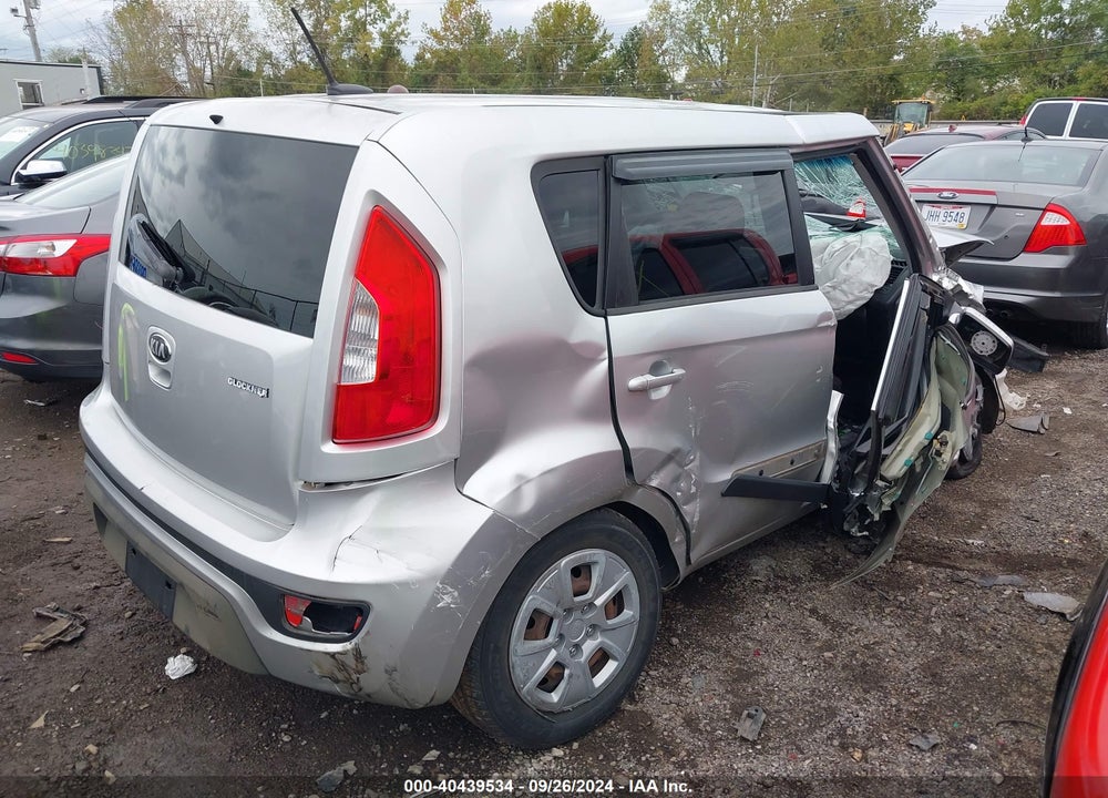 2013 KIA SOUL VIN: KNDJT2A57D7483324