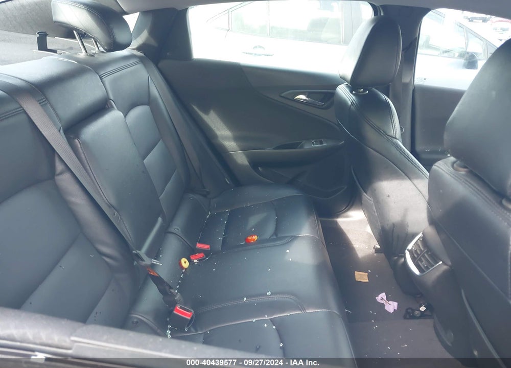 2018 CHEVROLET MALIBU LT VIN: 1G1ZD5ST8JF261206