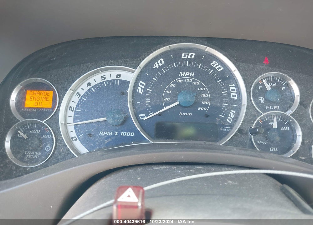 2002 CADILLAC ESCALADE STANDARD VIN: 1GYEK63N92R318265