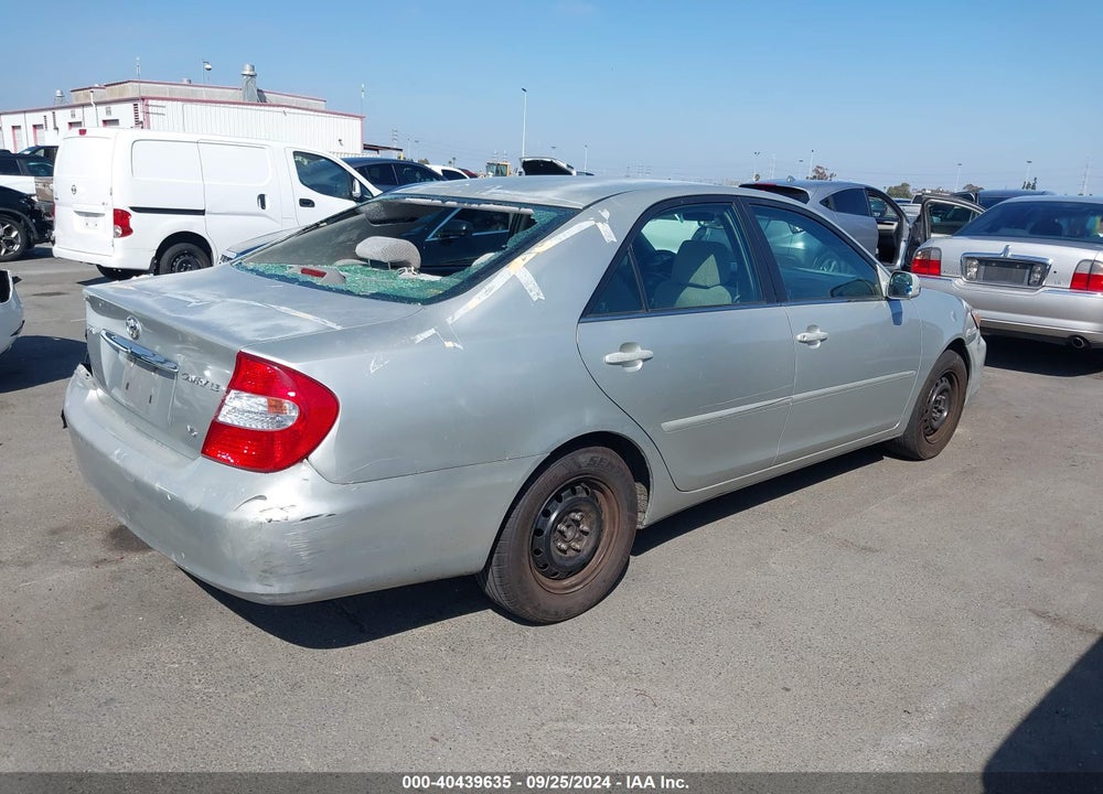 2002 TOYOTA CAMRY LE V6 VIN: 4T1BF32KX2U539255