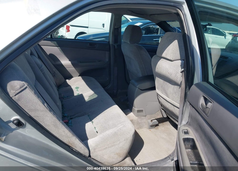 2002 TOYOTA CAMRY LE V6 VIN: 4T1BF32KX2U539255