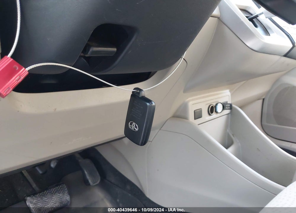 2013 TOYOTA PRIUS V THREE VIN: JTDZN3EUXD3227139