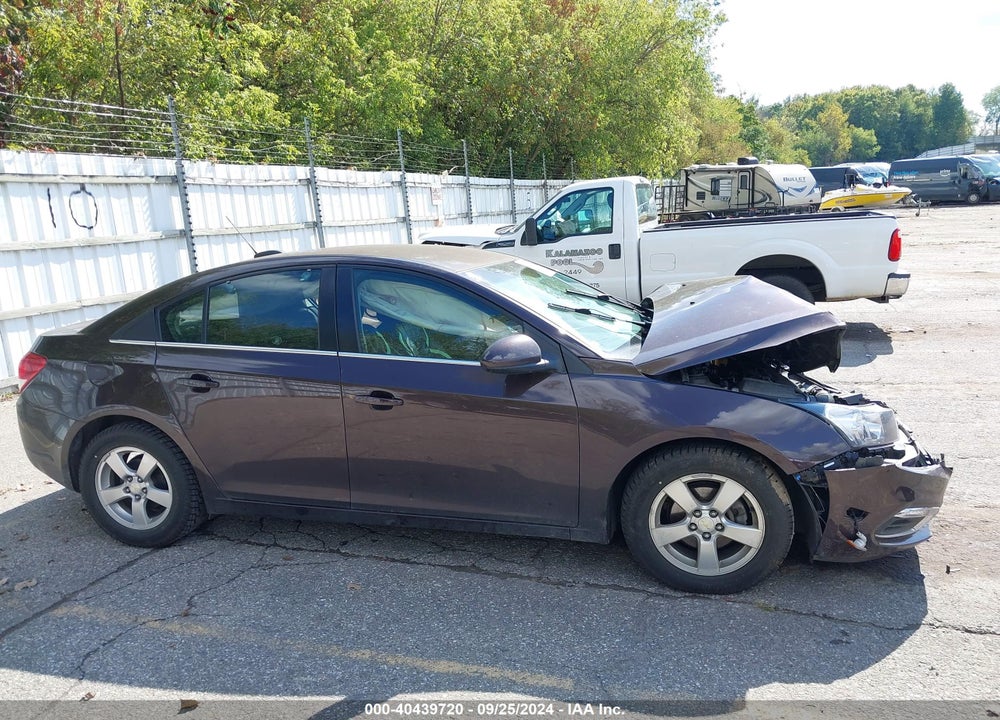 2015 CHEVROLET CRUZE 1LT AUTO VIN: 1G1PC5SB0F7126188