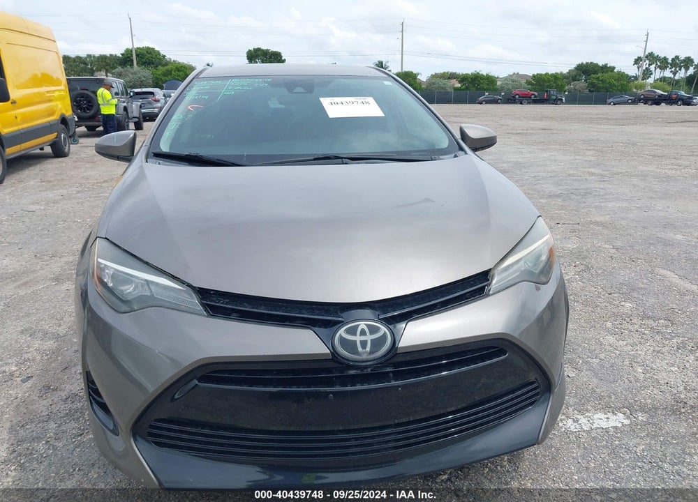 2017 TOYOTA COROLLA LE VIN: 5YFBURHE1HP681613