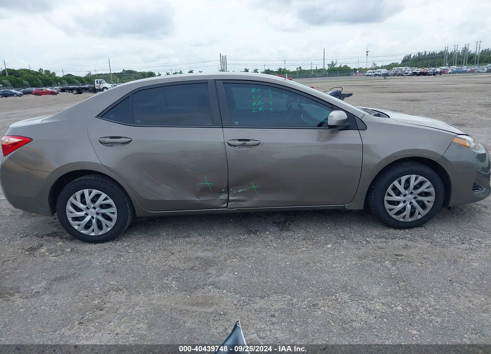 2017 TOYOTA COROLLA LE VIN: 5YFBURHE1HP681613