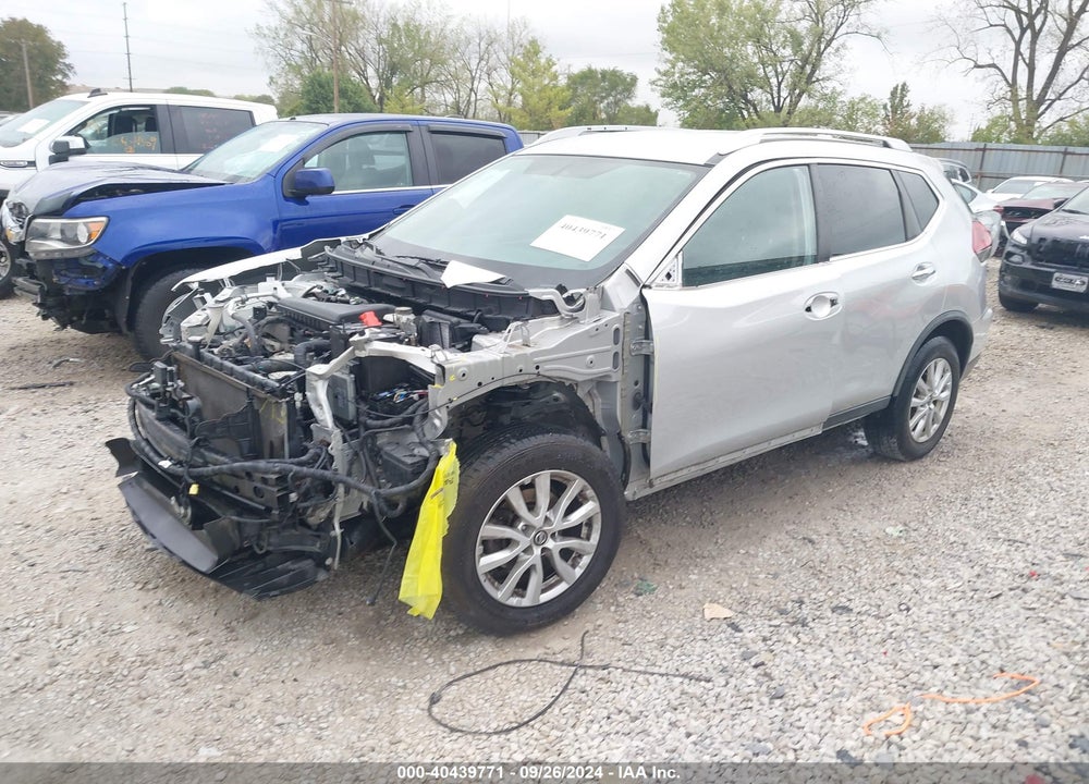 2018 NISSAN ROGUE SV VIN: KNMAT2MV3JP554834