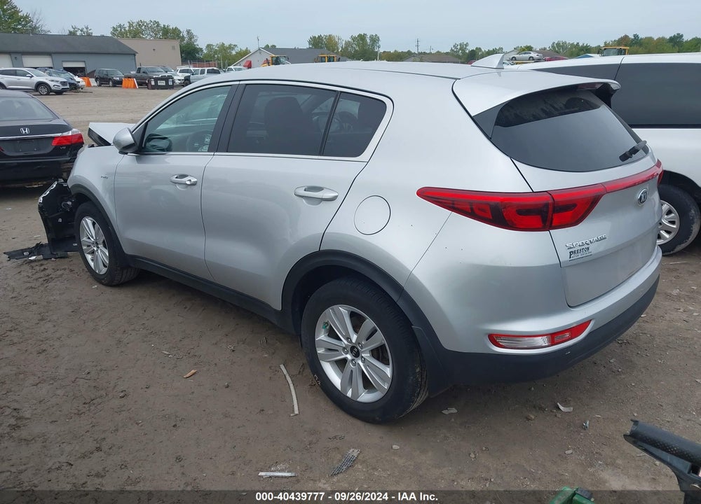 2019 KIA SPORTAGE LX VIN: KNDPMCAC1K7537998
