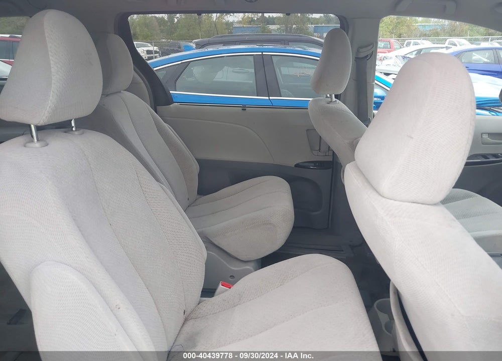 2012 TOYOTA SIENNA LE 7 PASSENGER VIN: 5TDJK3DC5CS045599