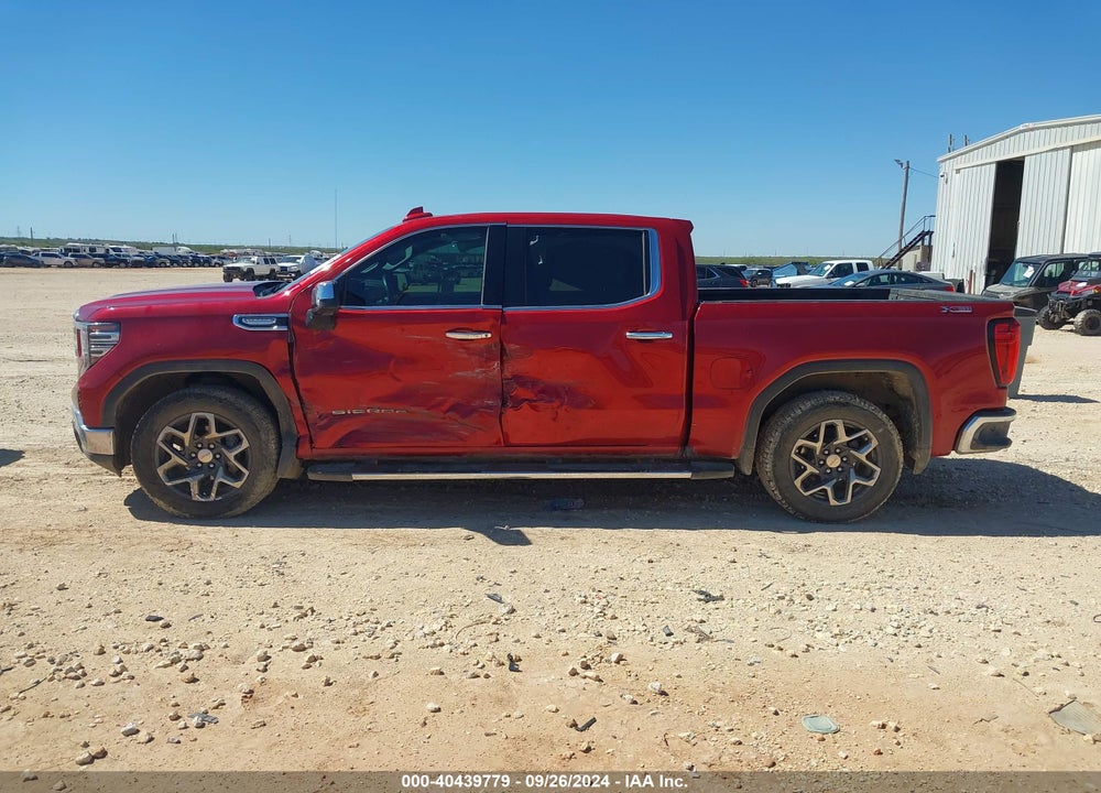 2024 GMC SIERRA 1500 4WD SHORT BOX SLT VIN: 3GTUUDED5RG153622