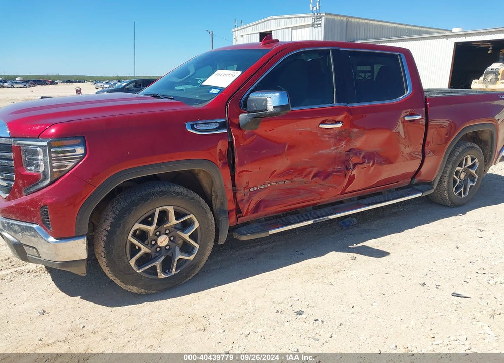 2024 GMC SIERRA 1500 4WD SHORT BOX SLT VIN: 3GTUUDED5RG153622