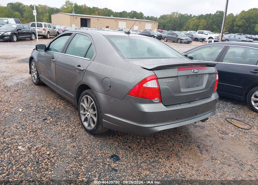 2011 FORD FUSION VIN: 3FAHP0HA3BR233634