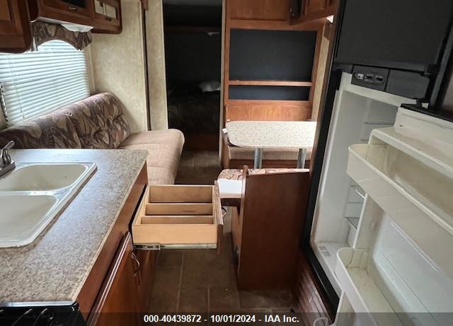 2012 FOREST RIVER CATALINA VIN: 5ZT2CAUB1CA013225